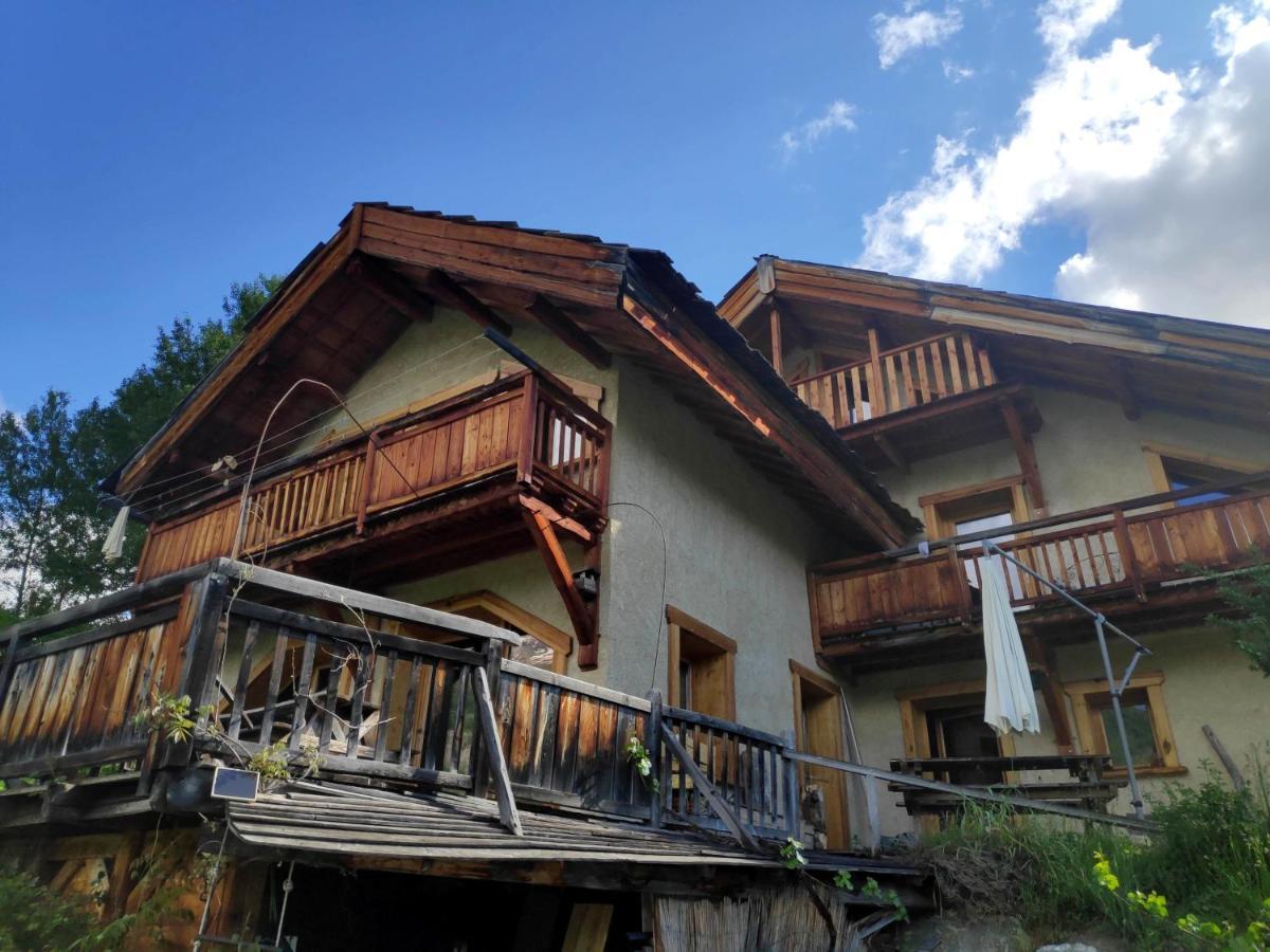 Bed and Breakfast La Paille Pelvoux Exteriér fotografie